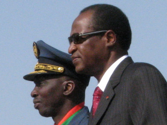 02 Le President En Live